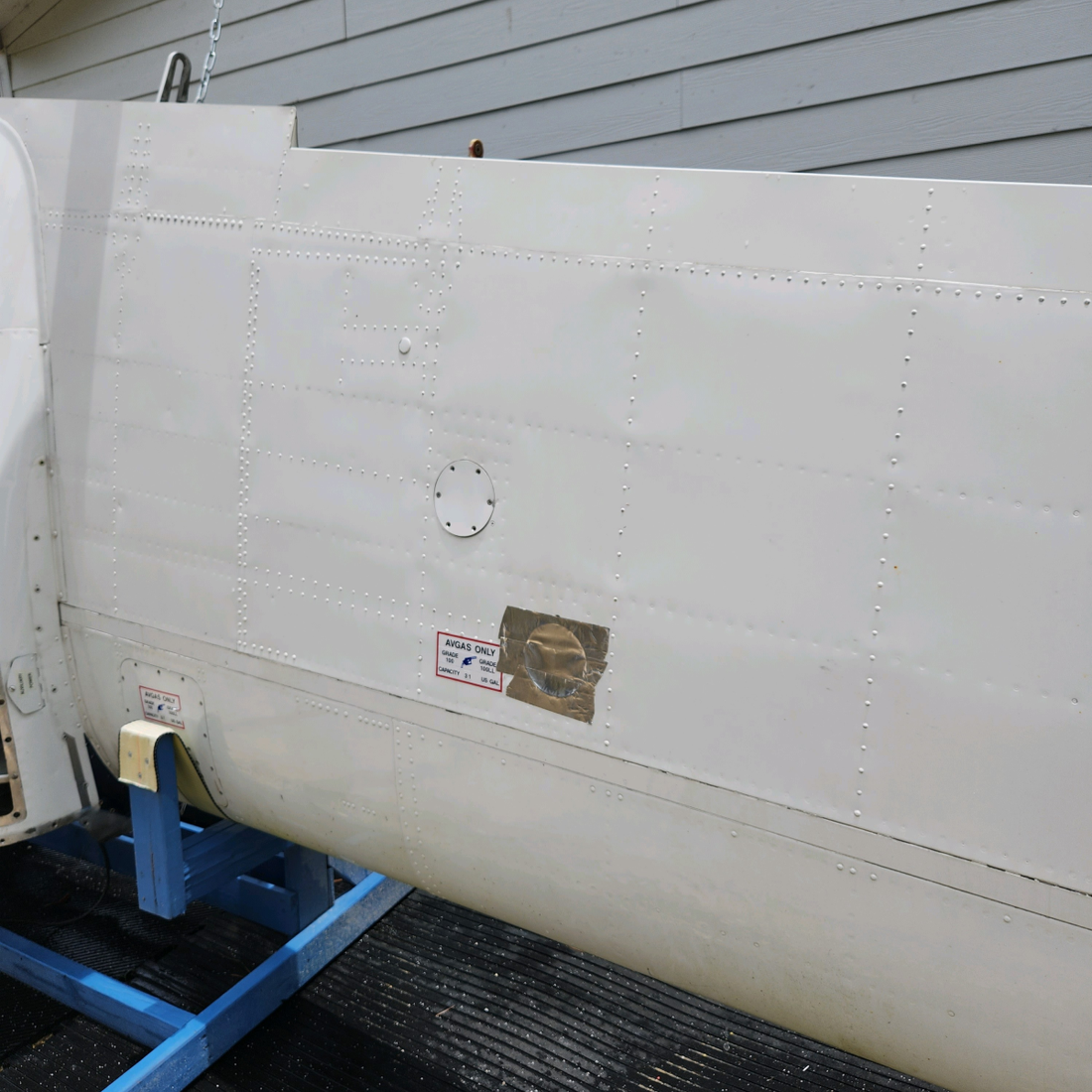 Used aircraft parts for sale, 96-110005-609 BEECHCRAFT 95-55B LH WING ASSY-"SEE PHOTOS FOR DETAIL" - SOLD COMPLETE OR PARTS OF WING.