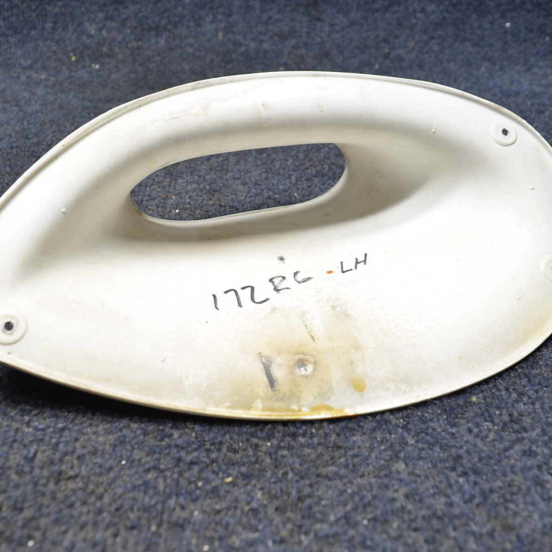 Used aircraft parts for sale, 0522150-1 Cessna 172RG LOWER STRUT FAIRING LH