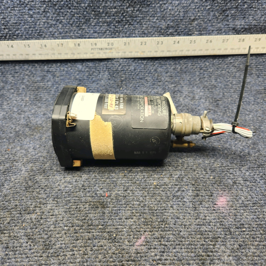 Used aircraft parts for sale, 101627-01696 Aerosonic Corp Mooney M20K ALTIMETER PRESSURE & ALTITUDE REPORTING GAUGE