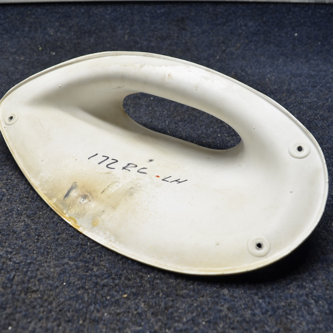 Used aircraft parts for sale, 0522150-1 Cessna 172RG LOWER STRUT FAIRING LH