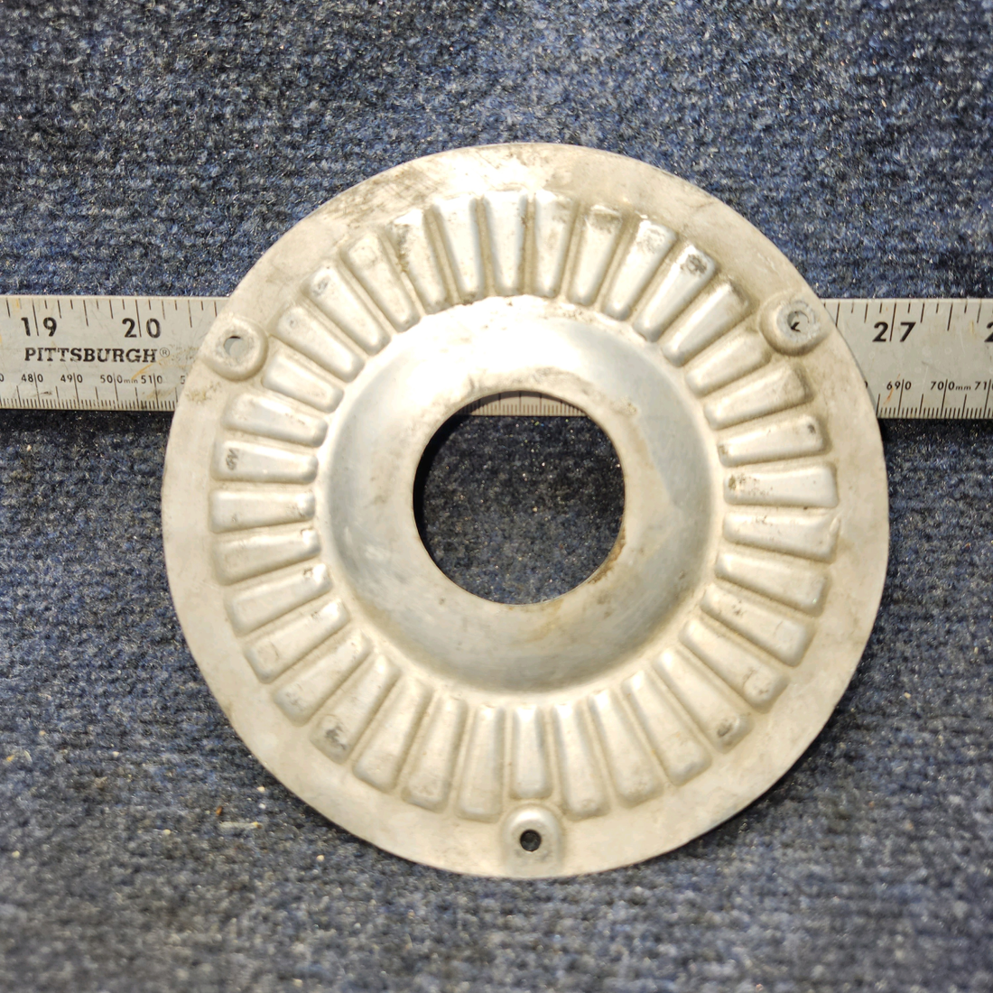 Used aircraft parts for sale, 0743627-6 Cessna 172RG Cap Hub Nose