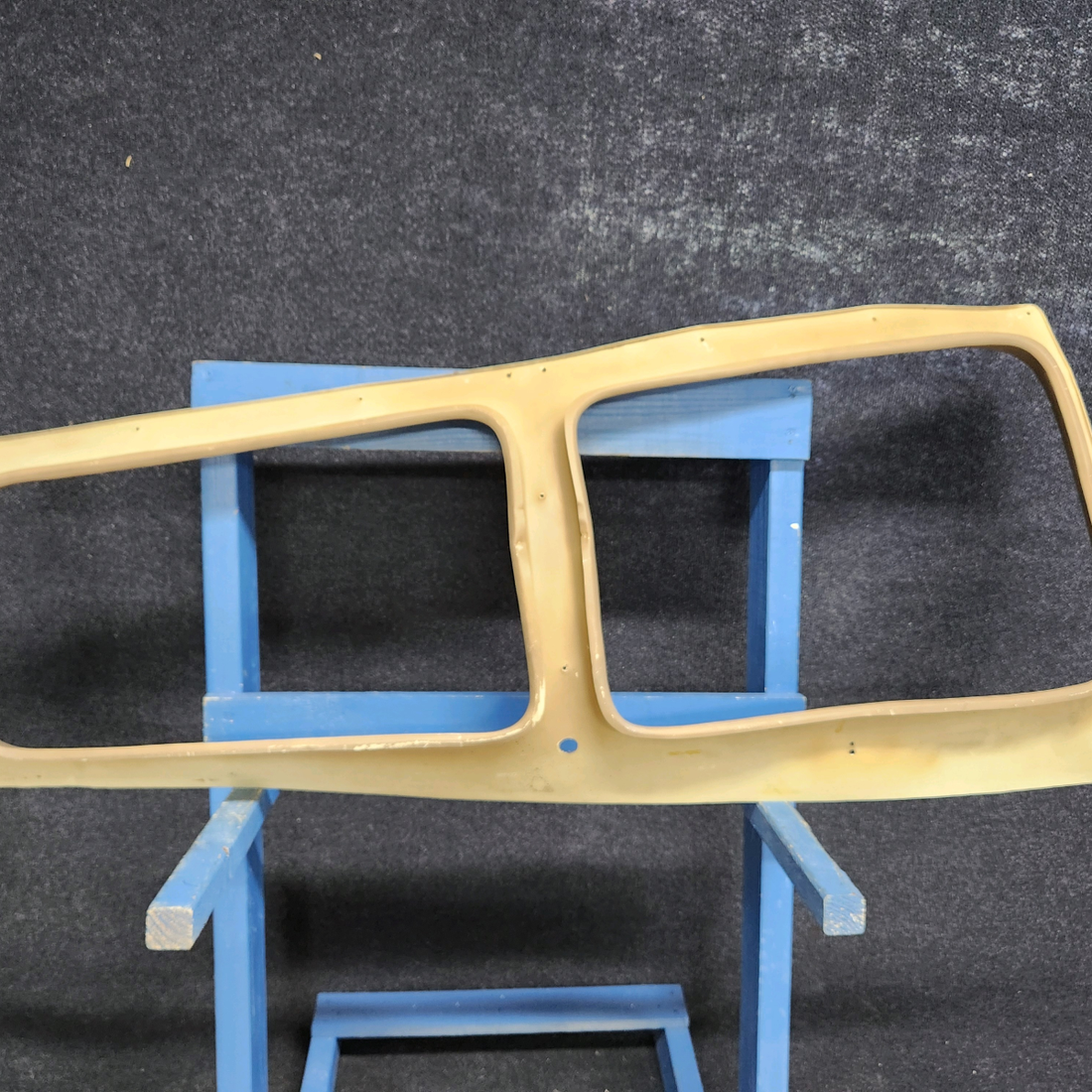 Used aircraft parts for sale, 169-534092-13 Beechcraft C23 SUNDOWNER MOLDING 2ND AND 3RD WINDOW LEFT SIDE