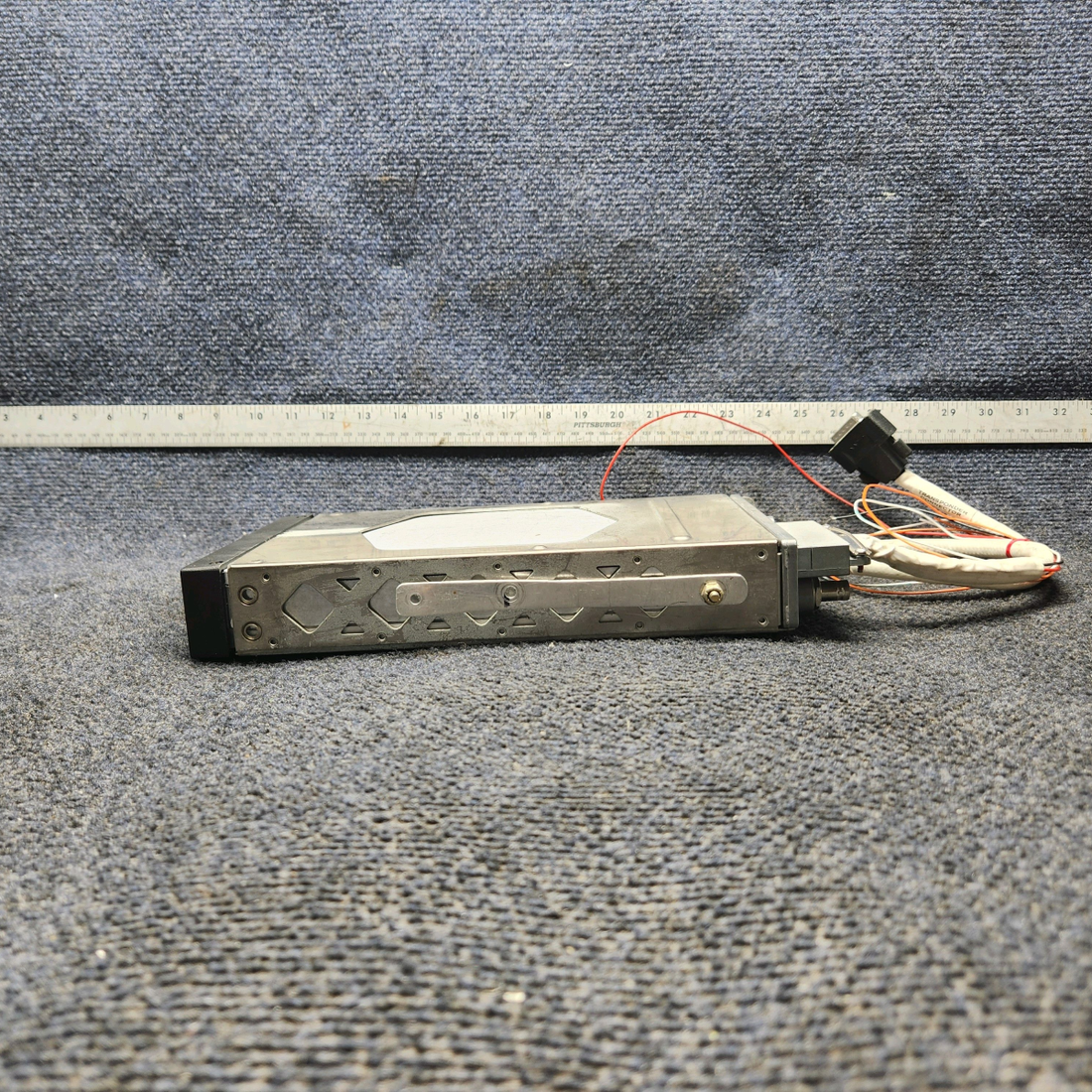 Used aircraft parts for sale, 011-00455-60 Garmin GTX-330ES Piper PA28-140 ADS-B Transponder with Modifications (14–28 Volts)