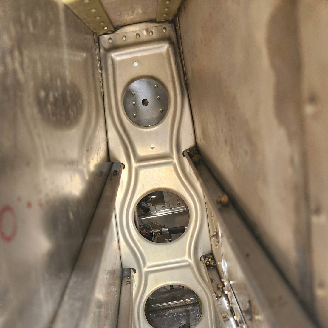 Used aircraft parts for sale, 96-110005-609 BEECHCRAFT 95-55B LH WING ASSY-"SEE PHOTOS FOR DETAIL" - SOLD COMPLETE OR PARTS OF WING.