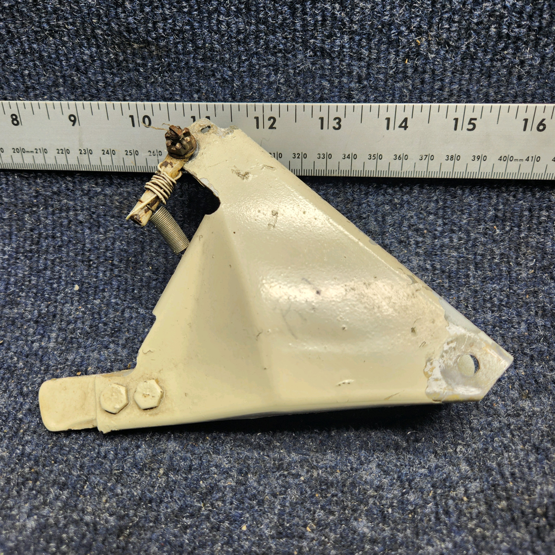 Used aircraft parts for sale, 35-815077-1 BEECHCRAFT F35 MAIN GEAR UPLOCK ASSEMBLY RH