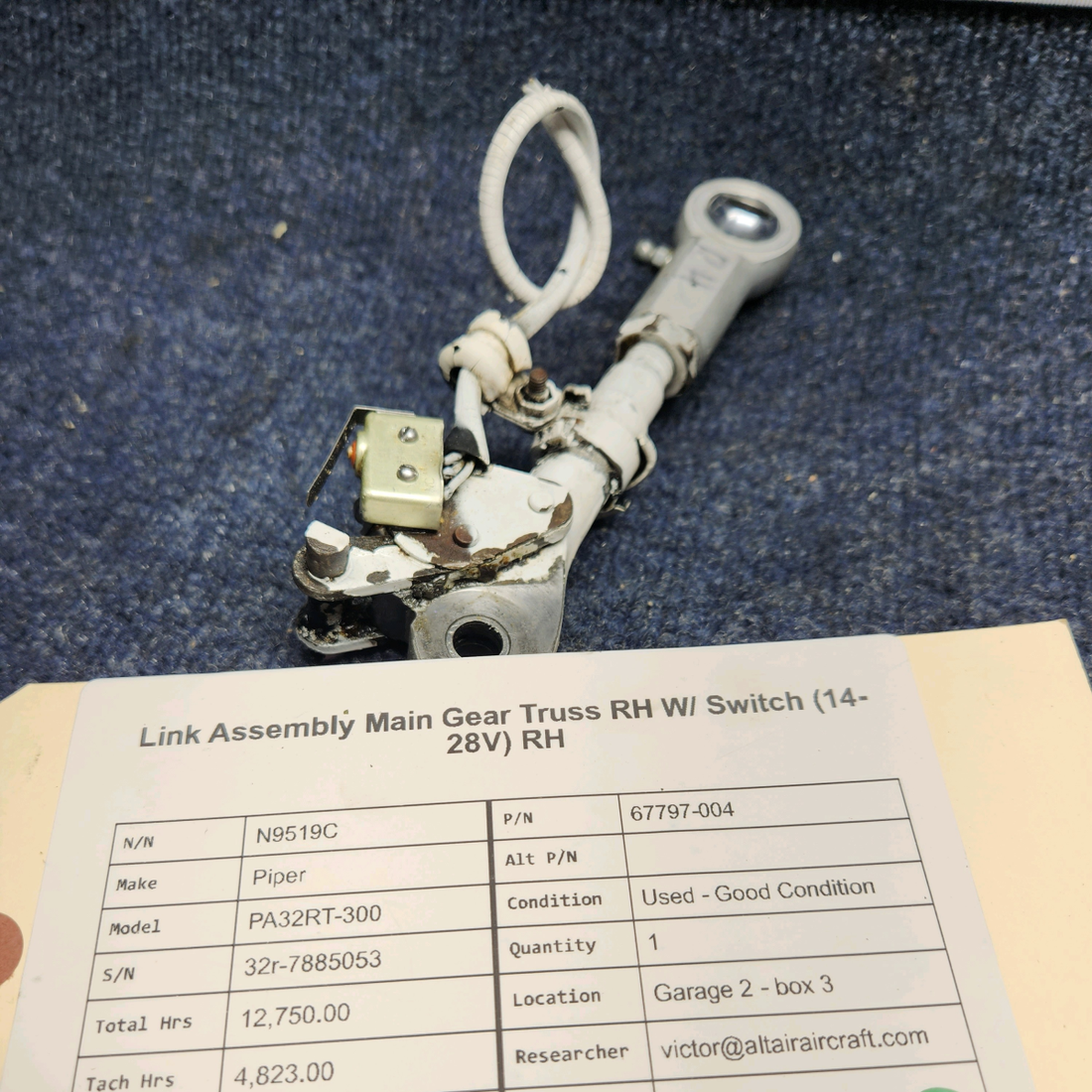 Used aircraft parts for sale, 67797-004 Piper PA32RT-300 LINK ASSEMBLY MAIN GEAR TRUSS RH W/ SWITCH (14-28V) RH