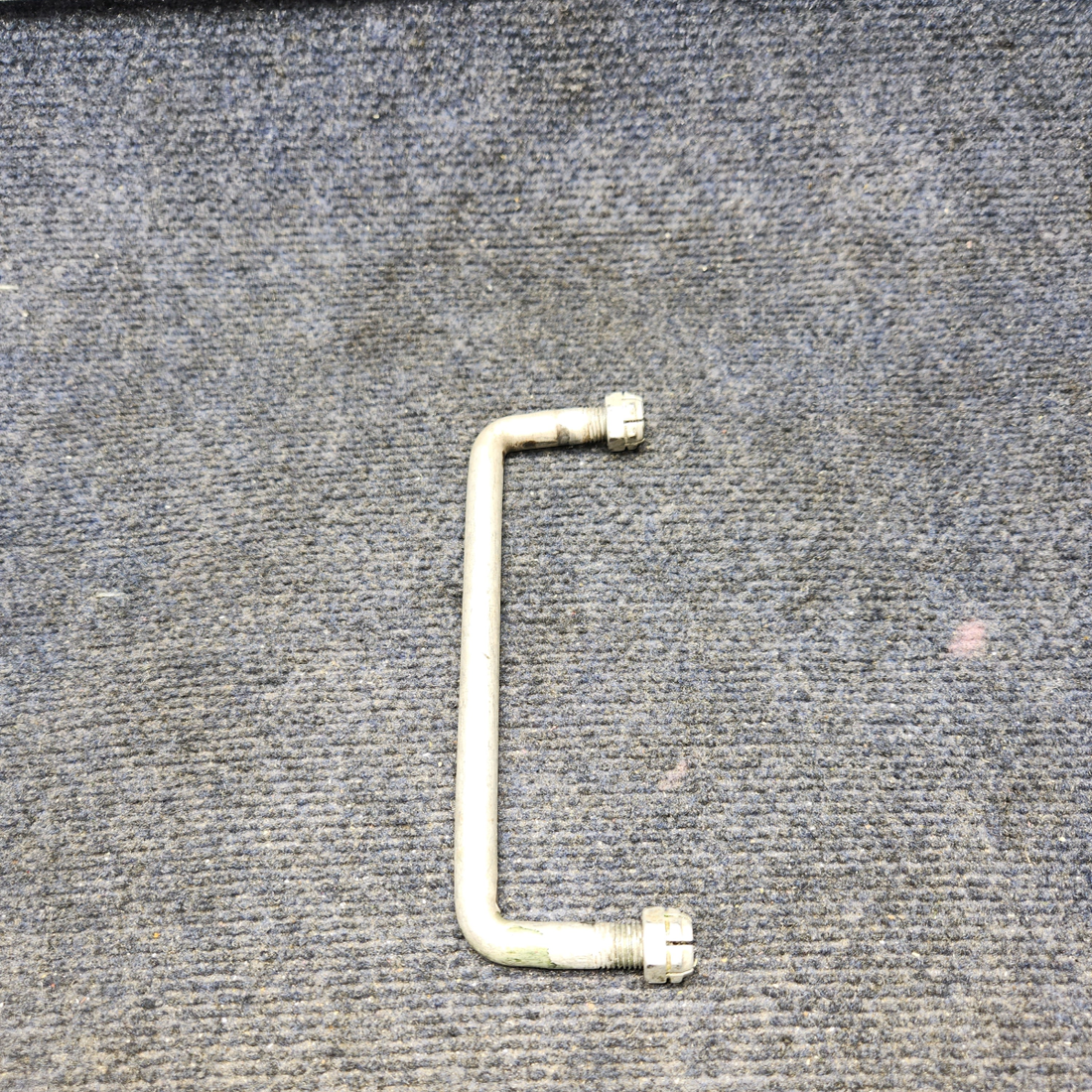 Used aircraft parts for sale, 0541153 CESSNA 172K Main Landing Gear U-Bolt LH or RH