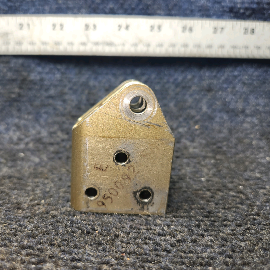 Used aircraft parts for sale, 950092-501 Mooney M20J Actuator Attach Lug
