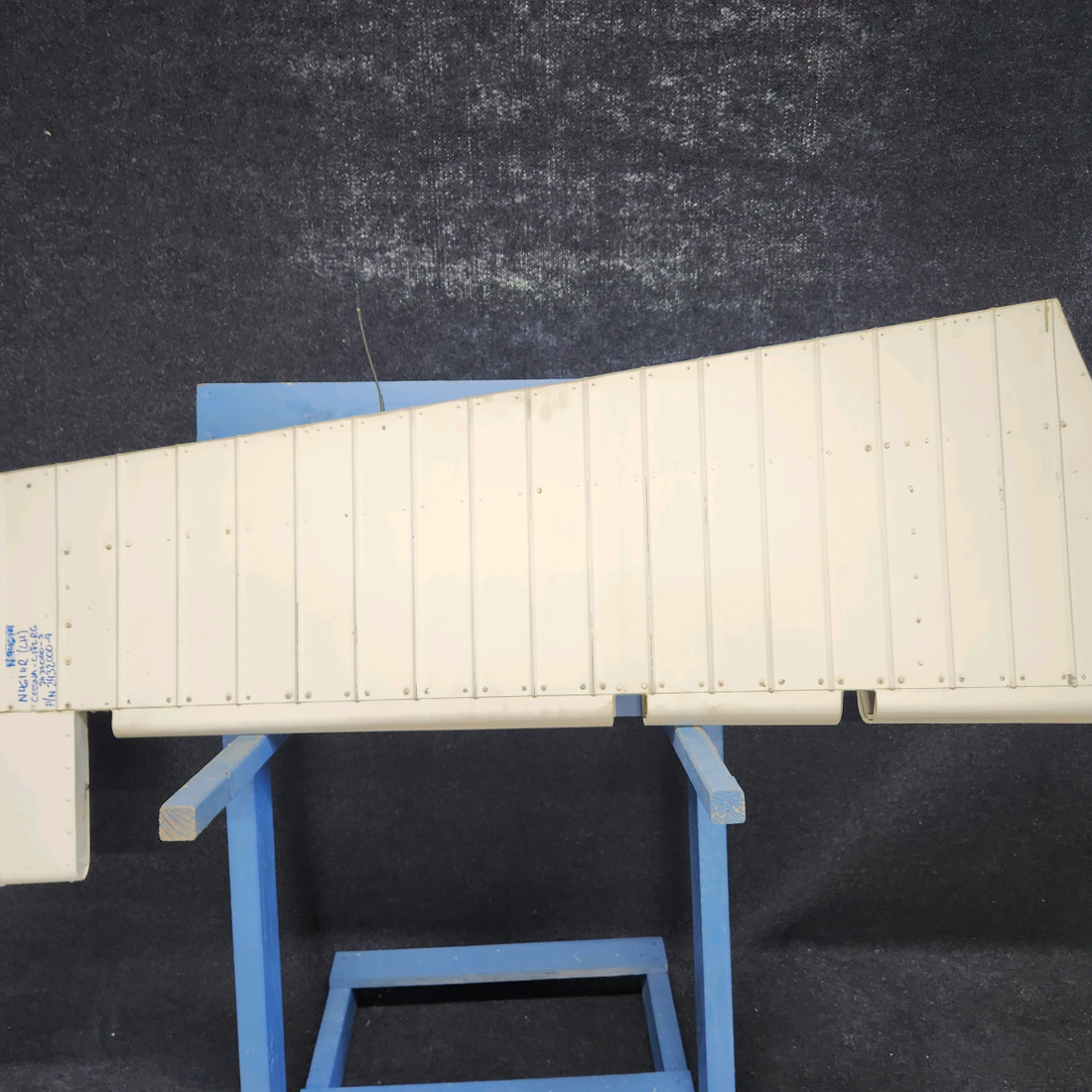 Used aircraft parts for sale, 2432000-9 CESSNA C172RG ELEVATOR ASSY  LH
