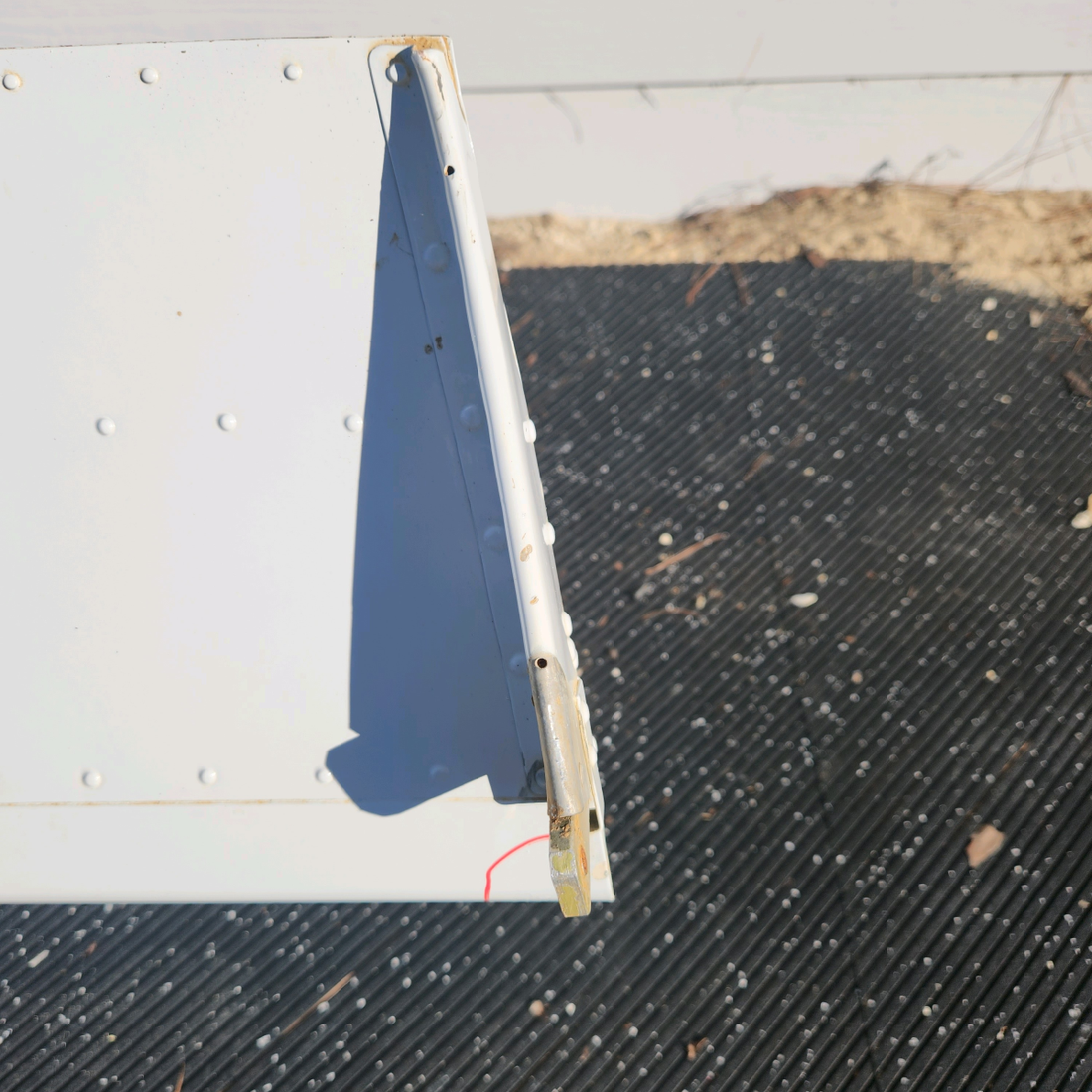 Used aircraft parts for sale, 240014-510 Mooney M20K FLAP ASSEMBLY RH "SEE PHOTOS FOR DETAILS"