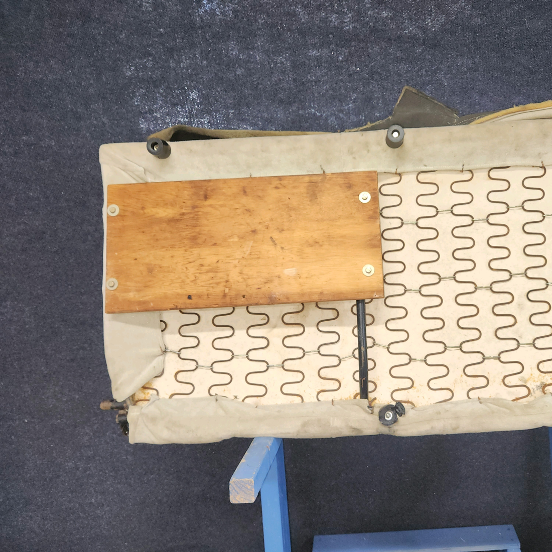 Used aircraft parts for sale, 35495-000, 35496-000 Piper PA28-161 Rear Seat Assembly