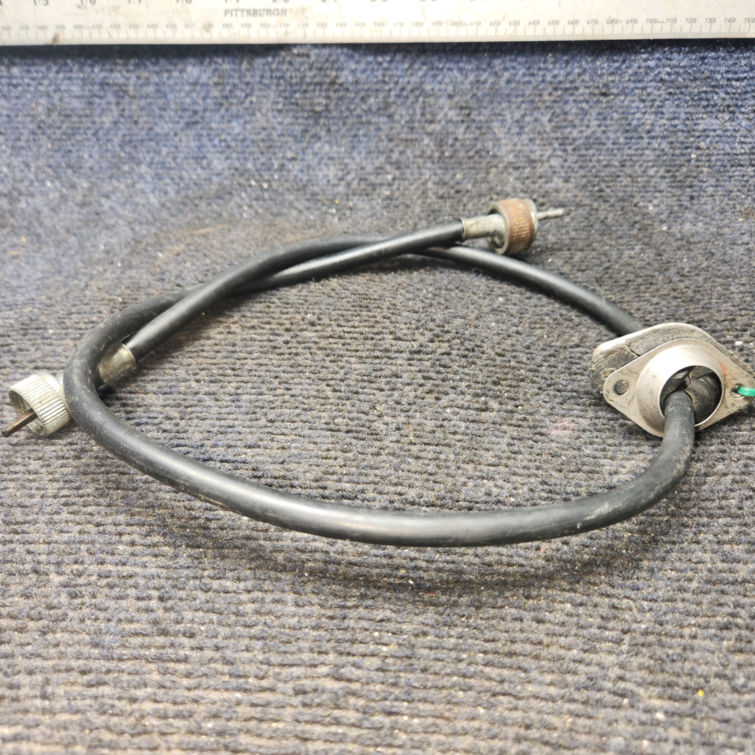 Used aircraft parts for sale, 486-576 Piper PA28-161 shaft tachometer -  32 1/2”