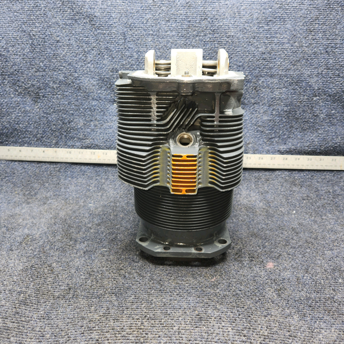 Used aircraft parts for sale, LW12416 Lycoming CESSNA 172K CYLINDER WIDE DECK USED IN O-320 SERIES CHROME -10 HRS ONLY
