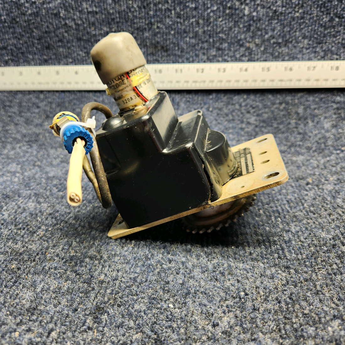 Used aircraft parts for sale, 1-52C373-6-523 Mooney M20J EDO-AIRE TRIM SERVO ASSEMBLY