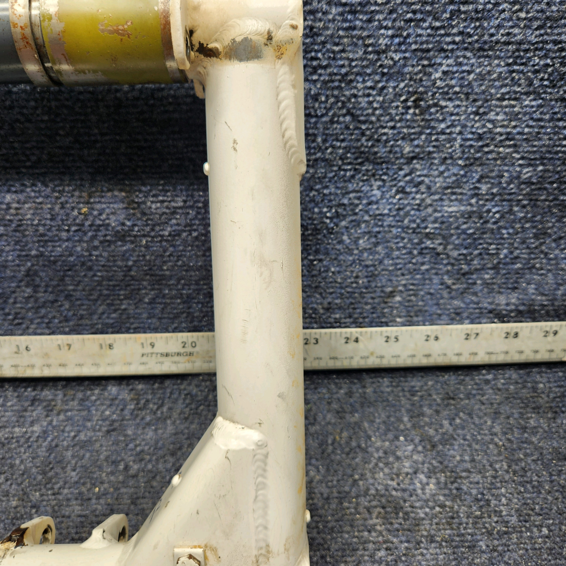 Used aircraft parts for sale, 520002-502 Mooney M20J LOWER MAIN GEAR SPINDLE ASSEMBLY RH