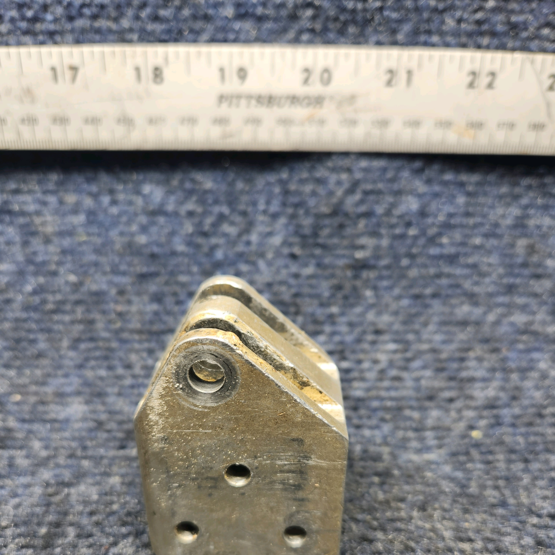 Used aircraft parts for sale, 950092-501 Mooney M20K LUG ENGINE RETRACT