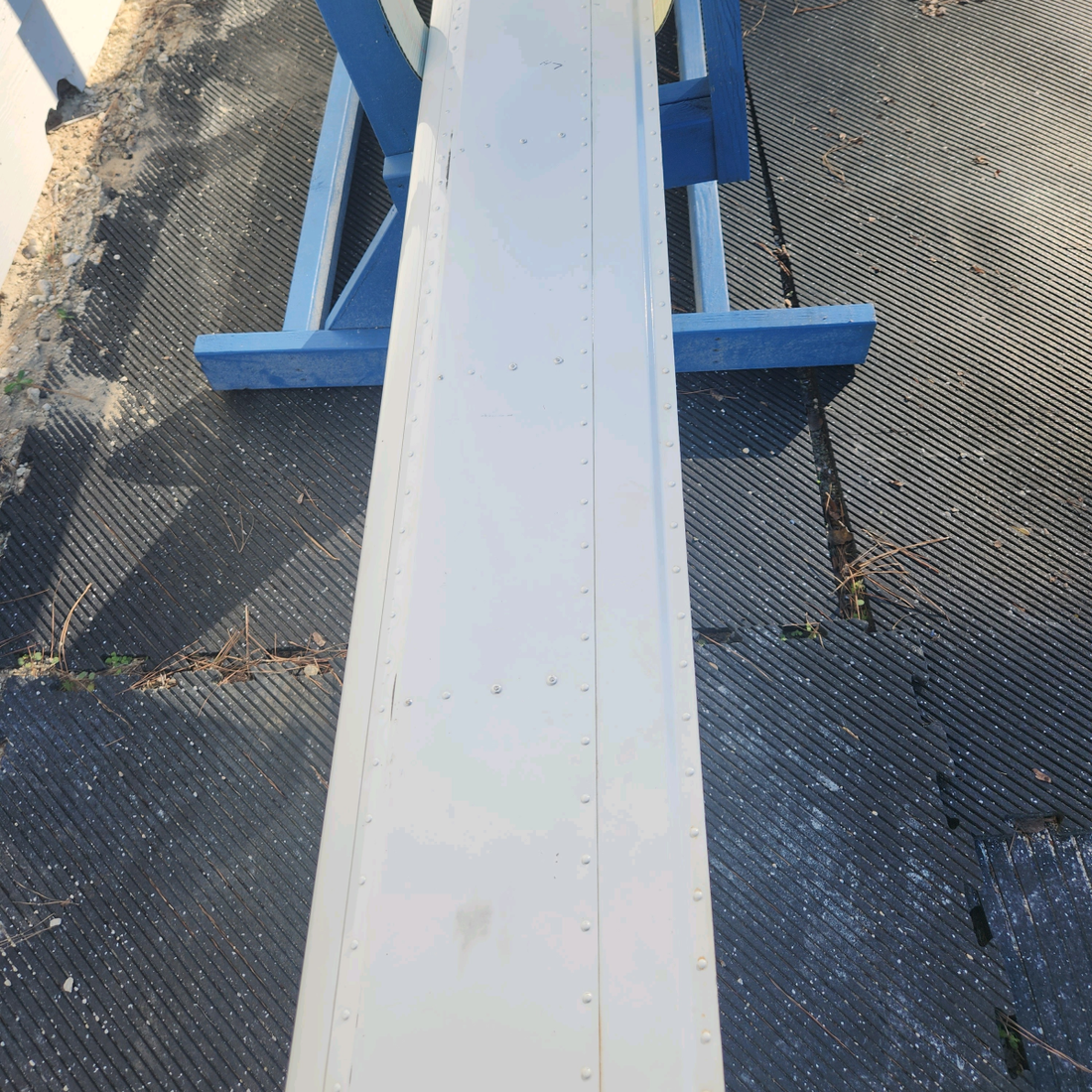 Used aircraft parts for sale, 240014-509 Mooney M20K FLAP ASSEMBLY LH SEE PHOTOS FOR DETAILS SOME SCRATCHES