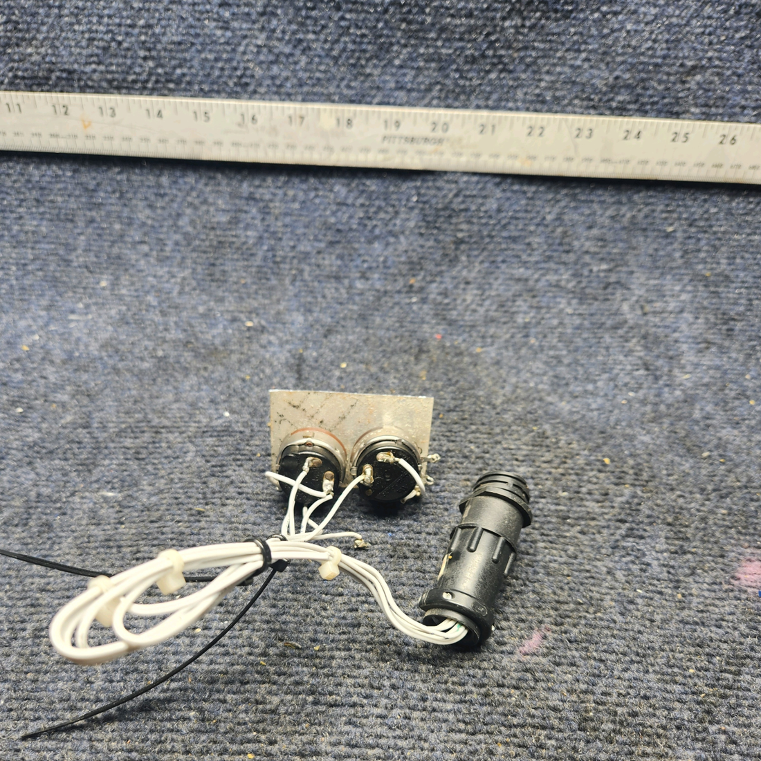 Used aircraft parts for sale, JSIN056P251MA Mooney M20K RHEOSTAT INSTRUMENT PANEL