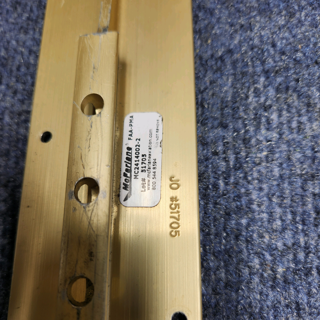 Used aircraft parts for sale, MC2414002-2 CESSNA C172RG SEAT RAIL, OUT LH, IN RH,