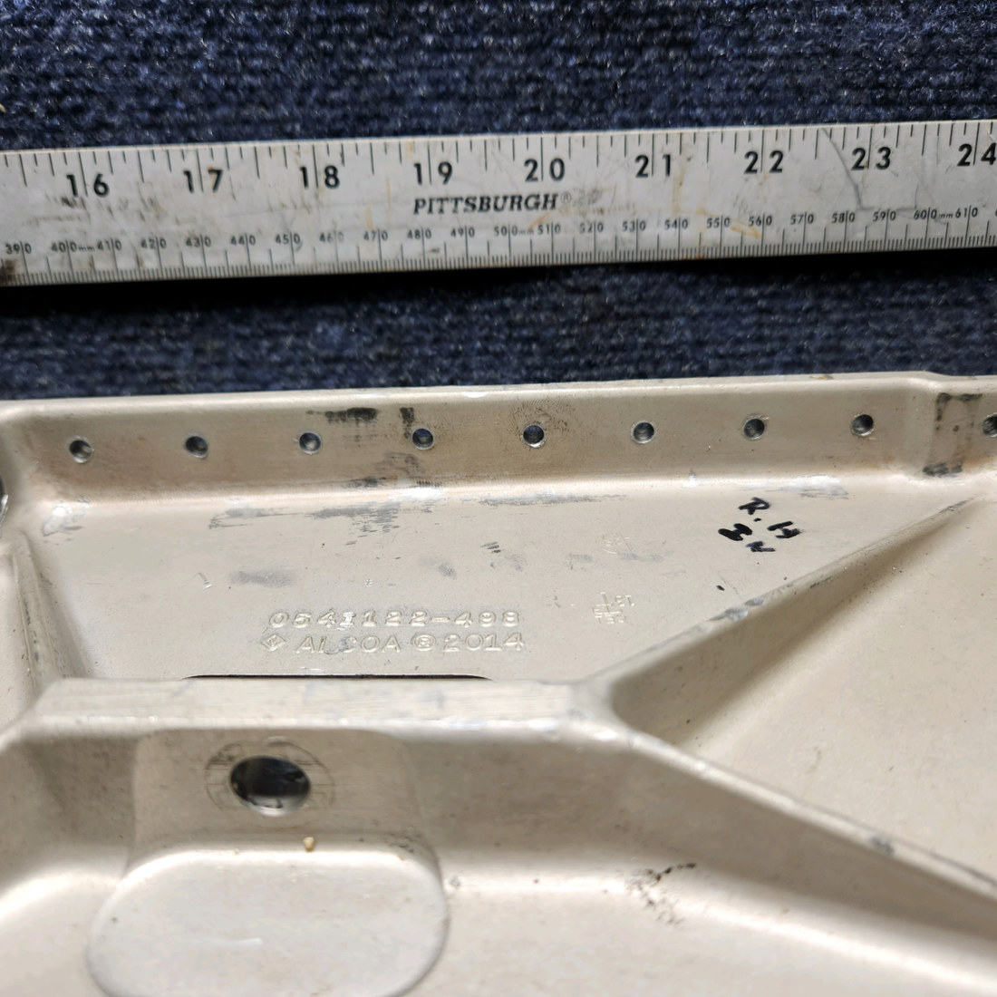 Used aircraft parts for sale, 0541122-2 CESSNA 172K MAIN GEAR SUPPORT INBOARD RH