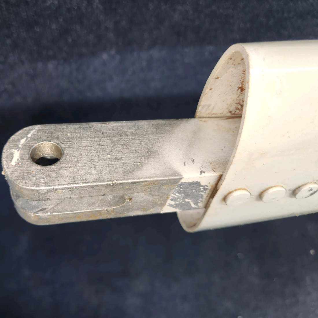 Used aircraft parts for sale, 0523606-18 CESSNA 172K WING STRUT ASSEMBLY RH