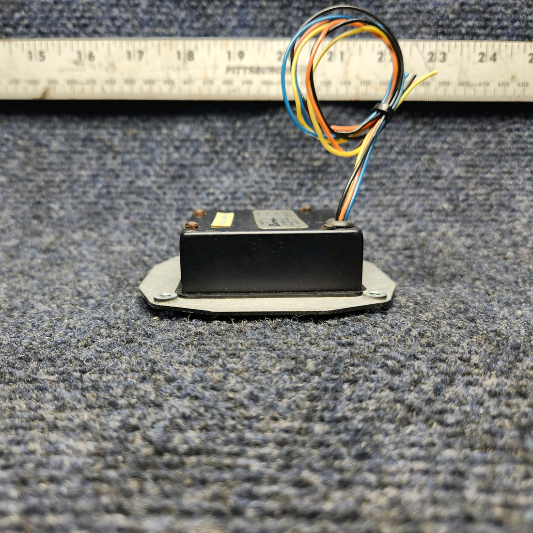 Used aircraft parts for sale, M800 Davtron CESSNA 172K DIGITAL CHRONOMETER INDICATOR 14 VOLTS