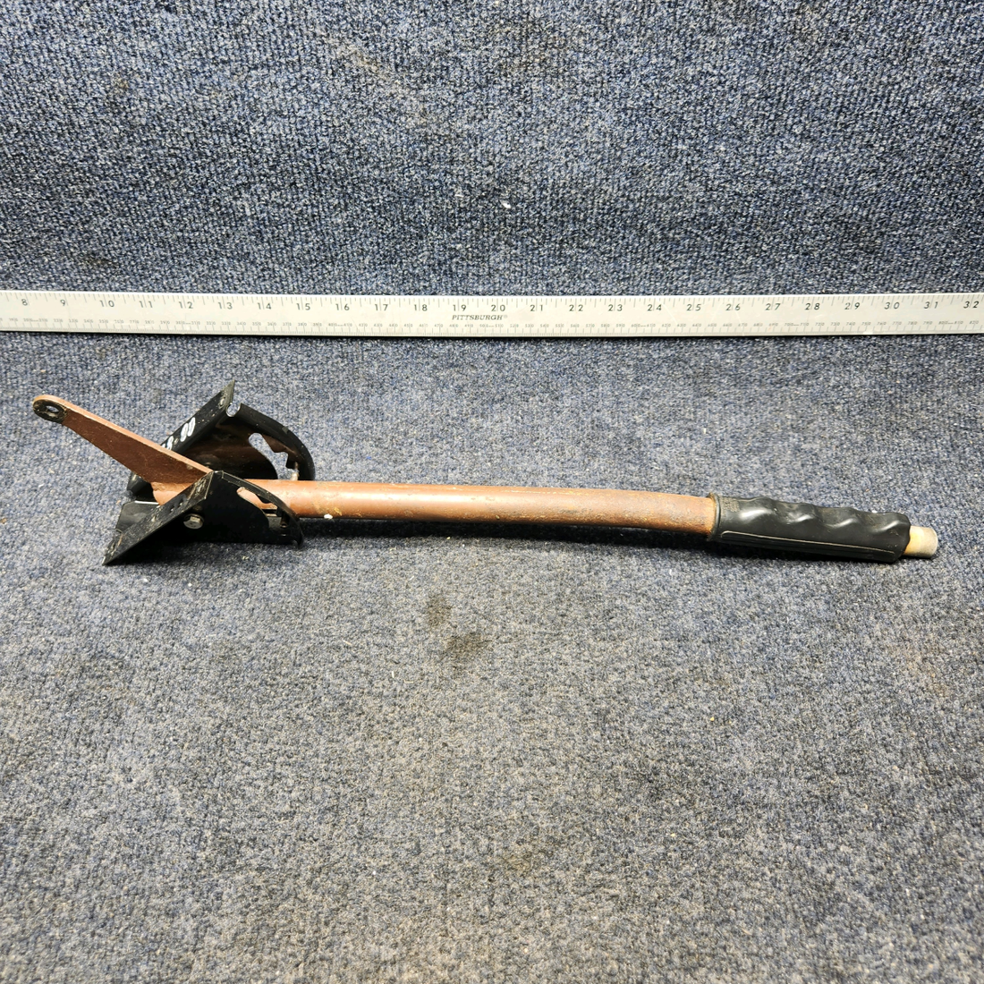 Used aircraft parts for sale, 63782-000 PIPER PA28-140 FLAP HANDLE ASSEMBLY