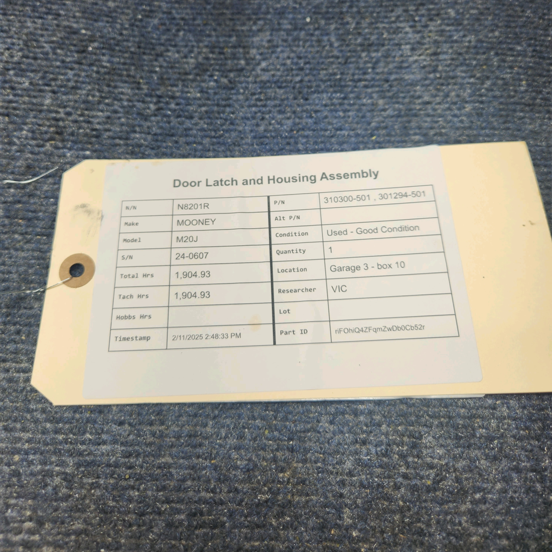 Used aircraft parts for sale, 310300-501 , 301294-501 Mooney M20J DOOR LATCH AND HOUSING ASSEMBLY