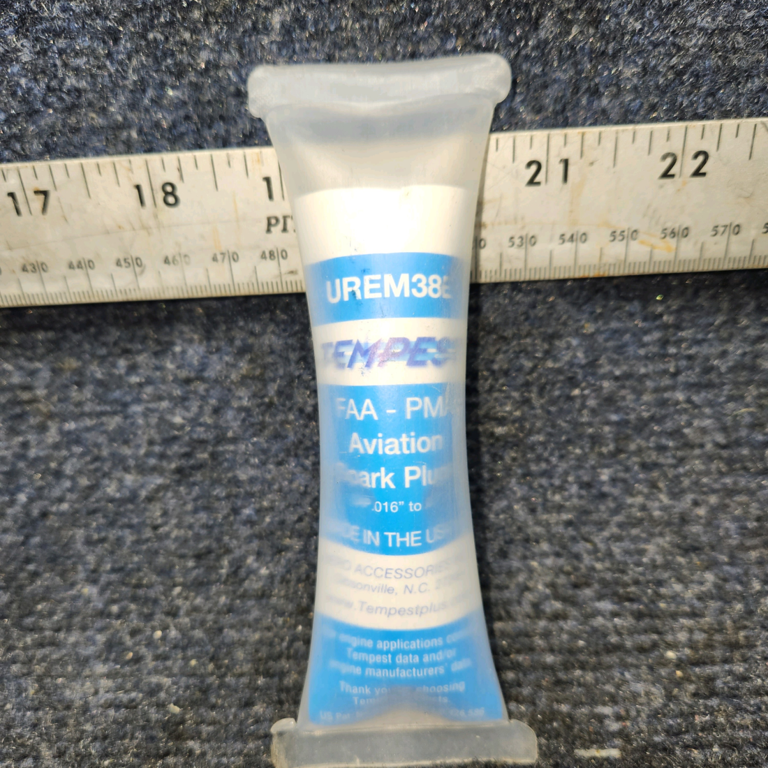 Used aircraft parts for sale, UREM38E Tempest CESSNA 172K SPARK PLUG "TWO"