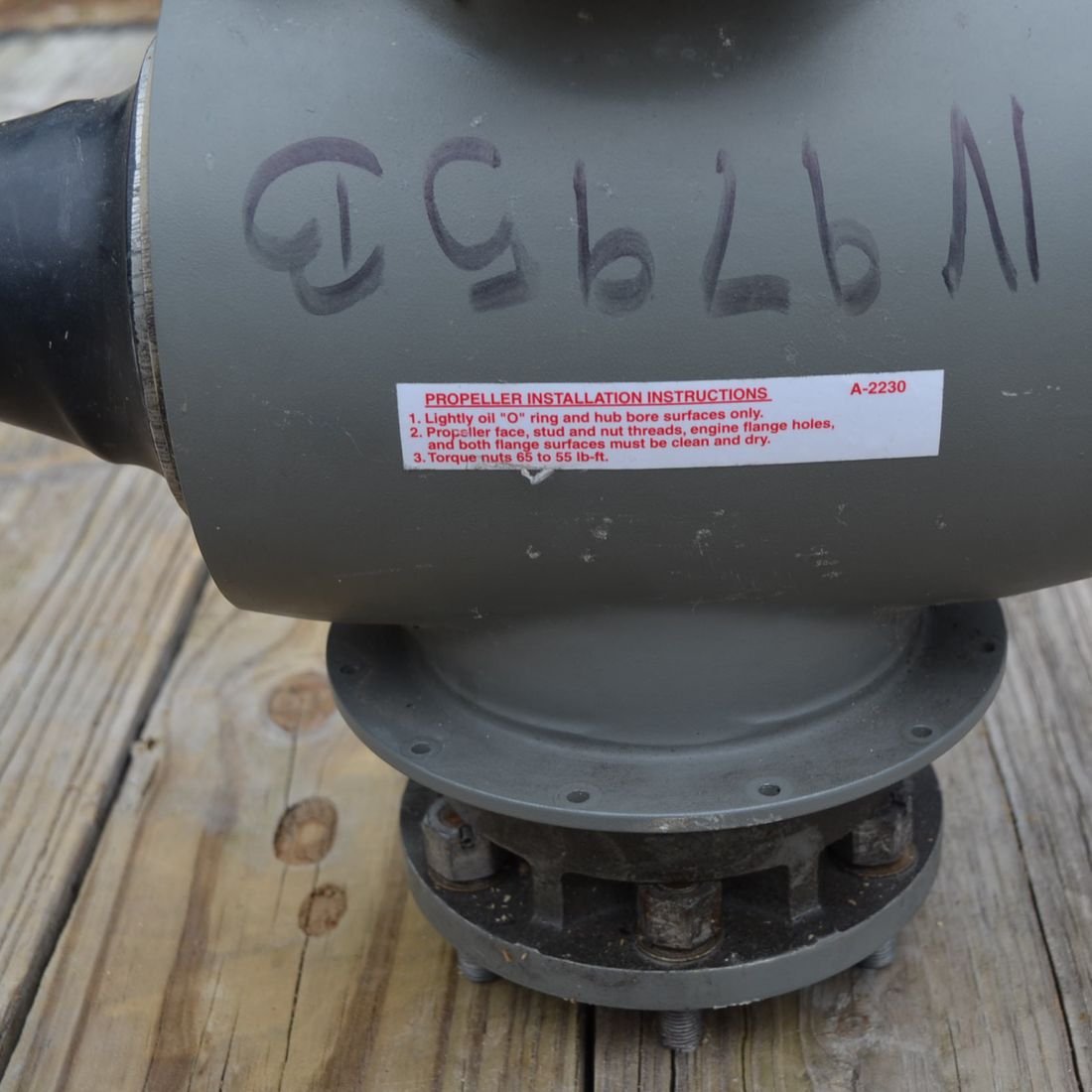 Used aircraft parts for sale, B2D34C220-B Cessna 172RG MCCAULEY - 2 BLADE PROPELLER (HUB PARTS ONLY SEE DETAILS)