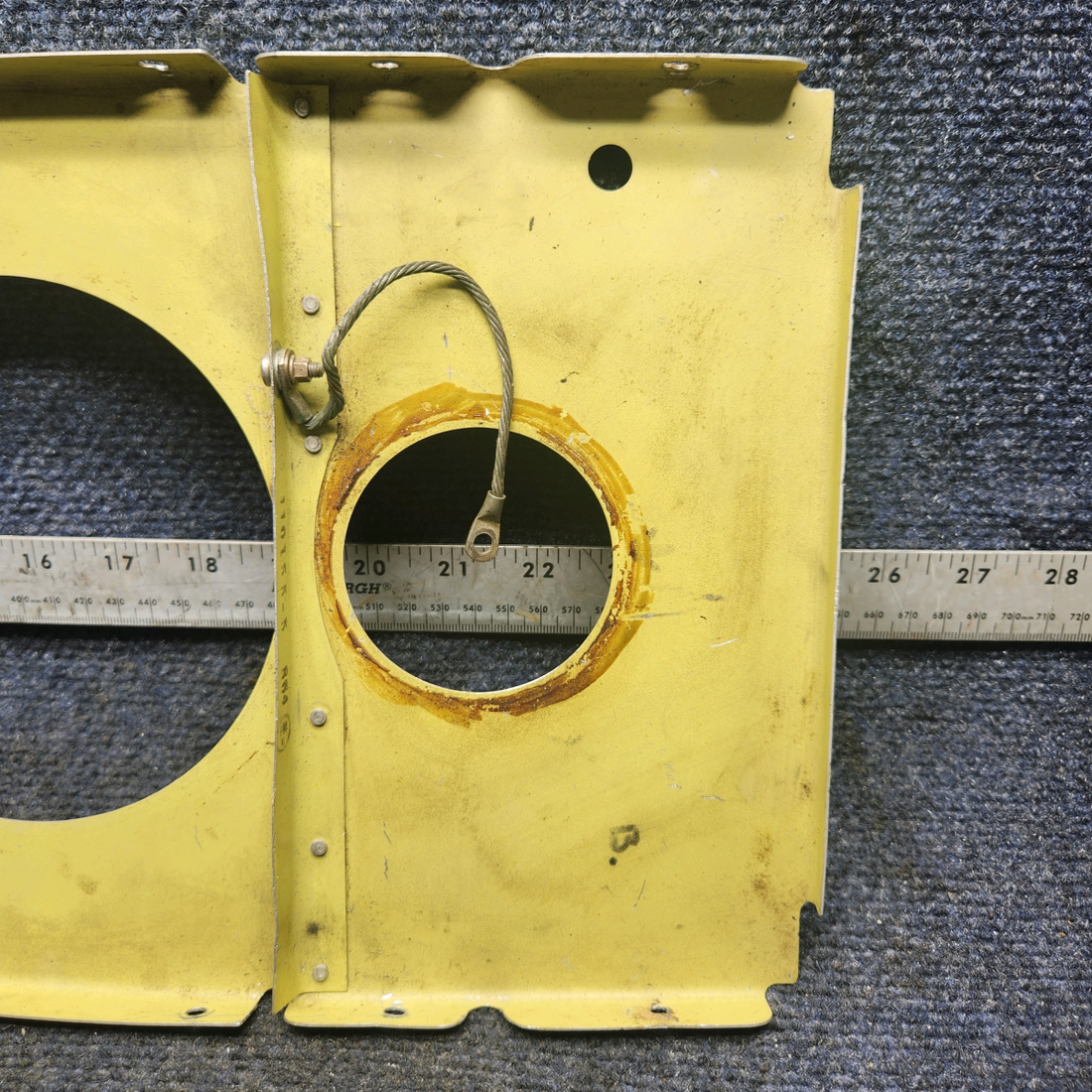 Used aircraft parts for sale, 000-110155-5 Beechcraft F33A FUEL CELL LINER SUPPORT