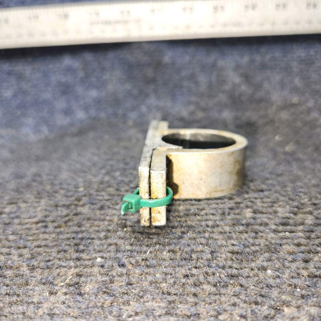 Used aircraft parts for sale, 35402-000 Piper PA28-161 Torque Shaft Support Clamp Assembly