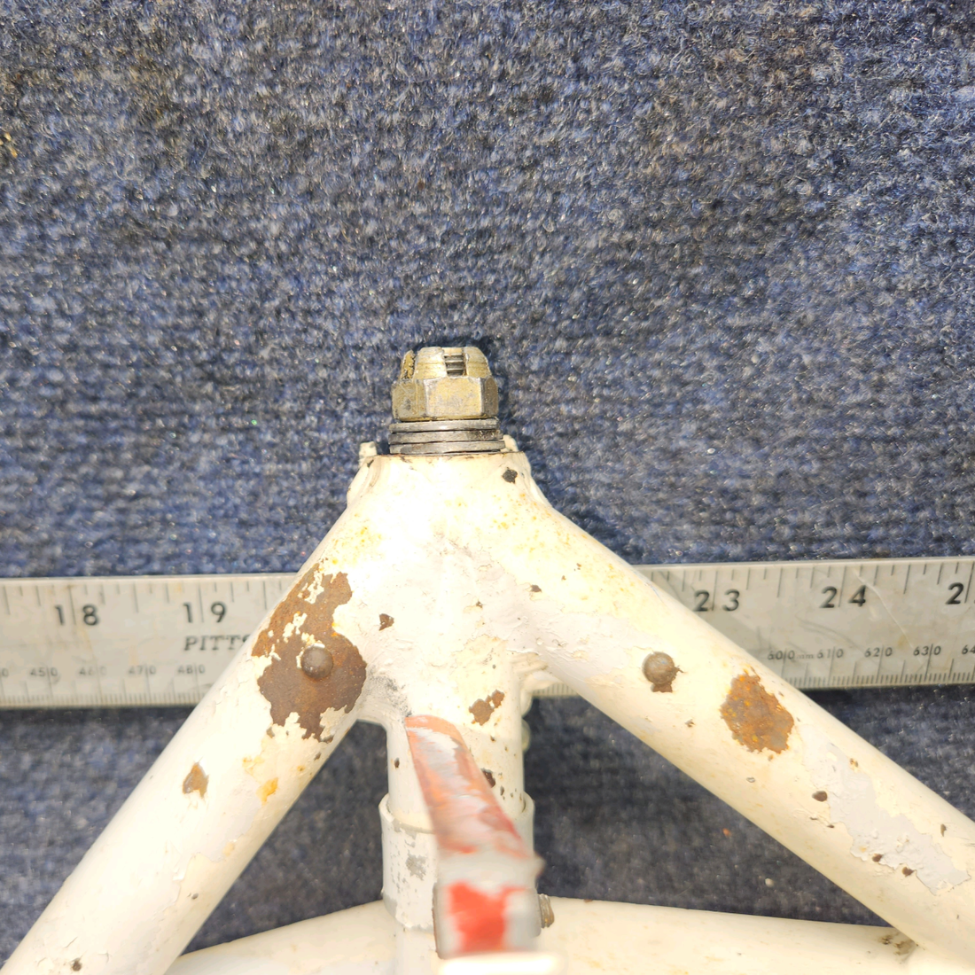 Used aircraft parts for sale, 540001-5003 Mooney M20J Truss Assembly Pivot for Nose Gear with Bearing