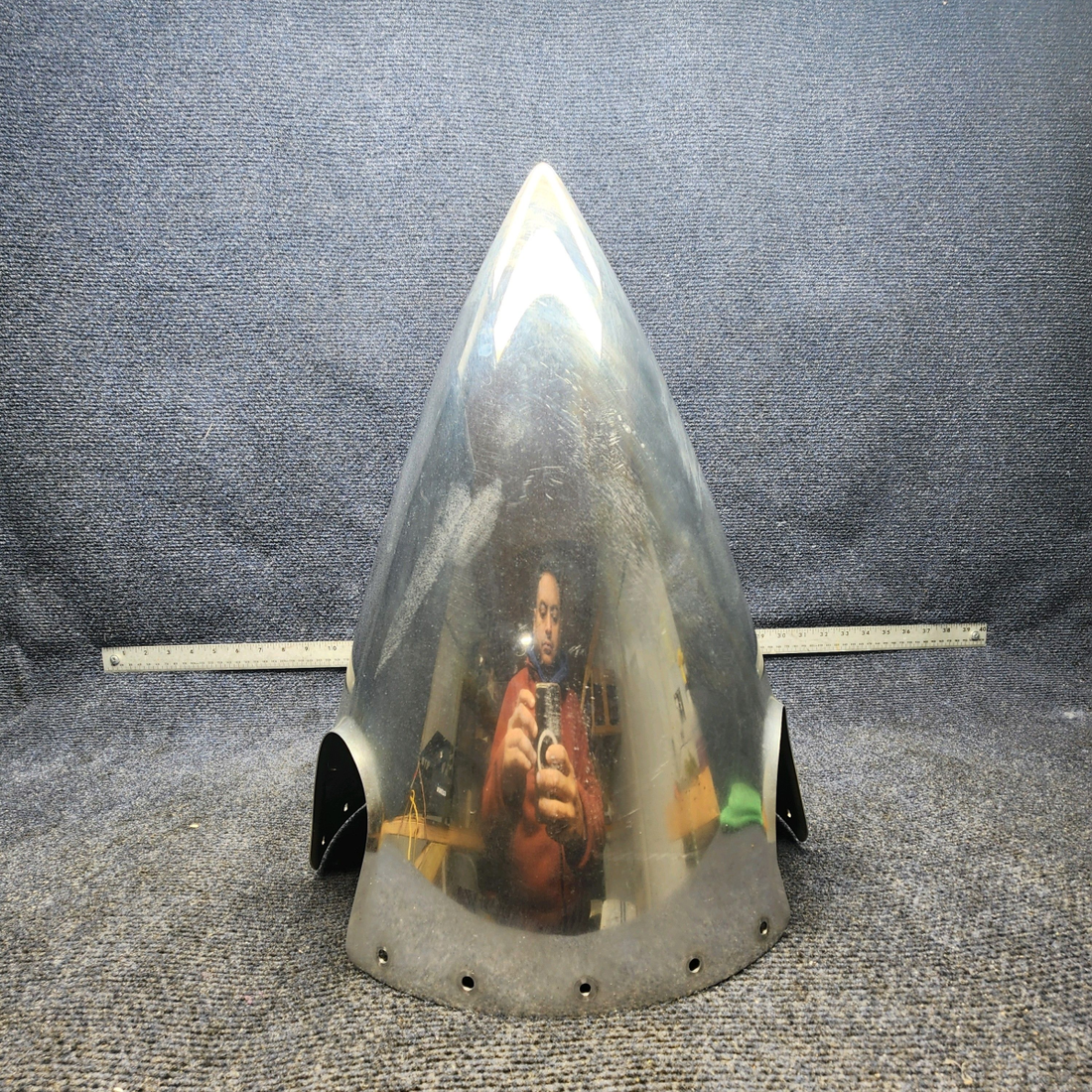 Used aircraft parts for sale, C3532-5P Beechcraft F33A HARTZELL 3 BLADE SIMITAR SPINNER DOME (60 HRS SINCE NEW)