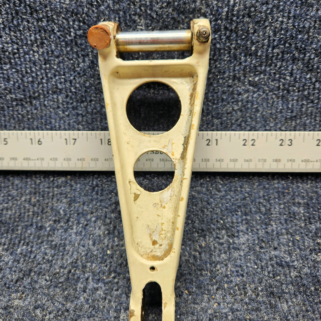 Used aircraft parts for sale, 45-815015-6 BEECHCRAFT F35 MAIN GEAR TORQUE LINK ASSY LOWER