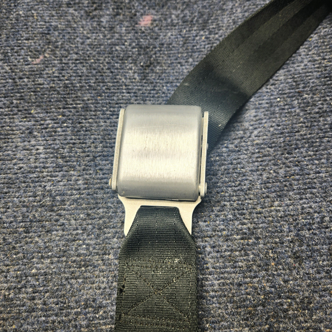 Used aircraft parts for sale, FDC-5900-150-2 Davis Aircraft Products Mooney M20J SEATBELT MOONEY REAR SEAT (BLACK)