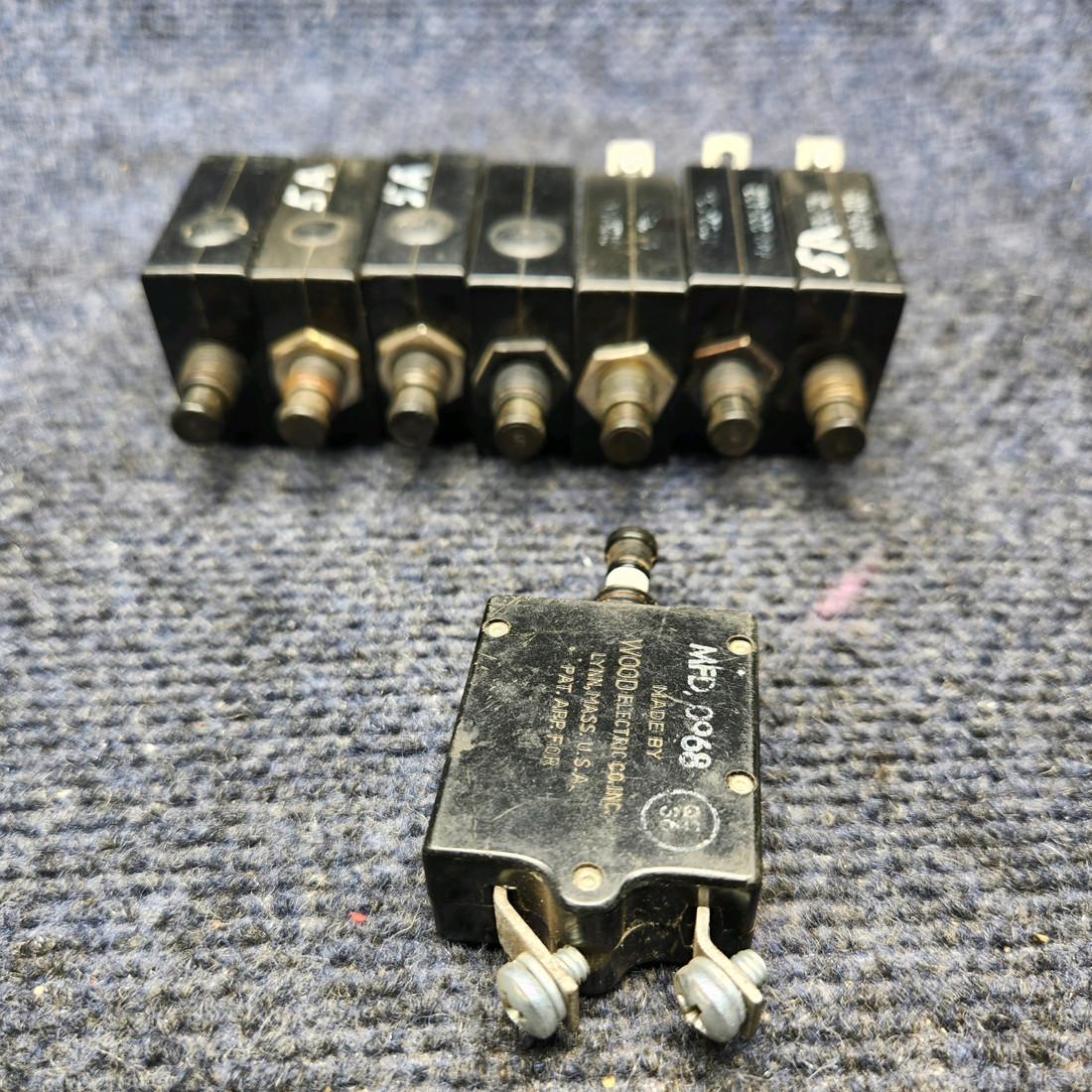 Used aircraft parts for sale, S1232-505 Wood Electric PUSH TO RESET CIRCUIT BREAKER 5A "PRICE PER EACH"