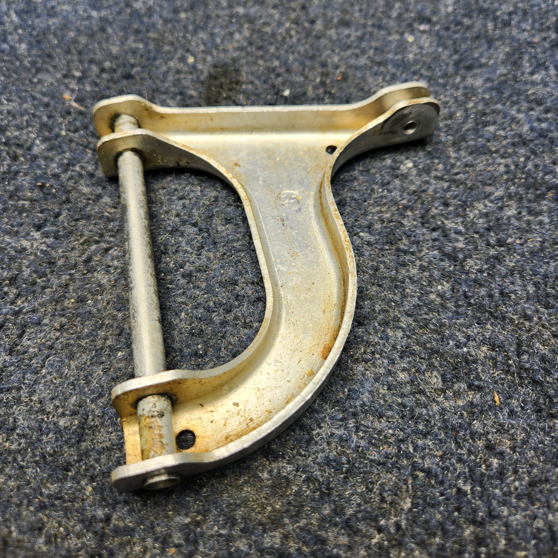 Used aircraft parts for sale, 35-815118 BEECHCRAFT F35 LANDING GEAR DOOR IDLE
