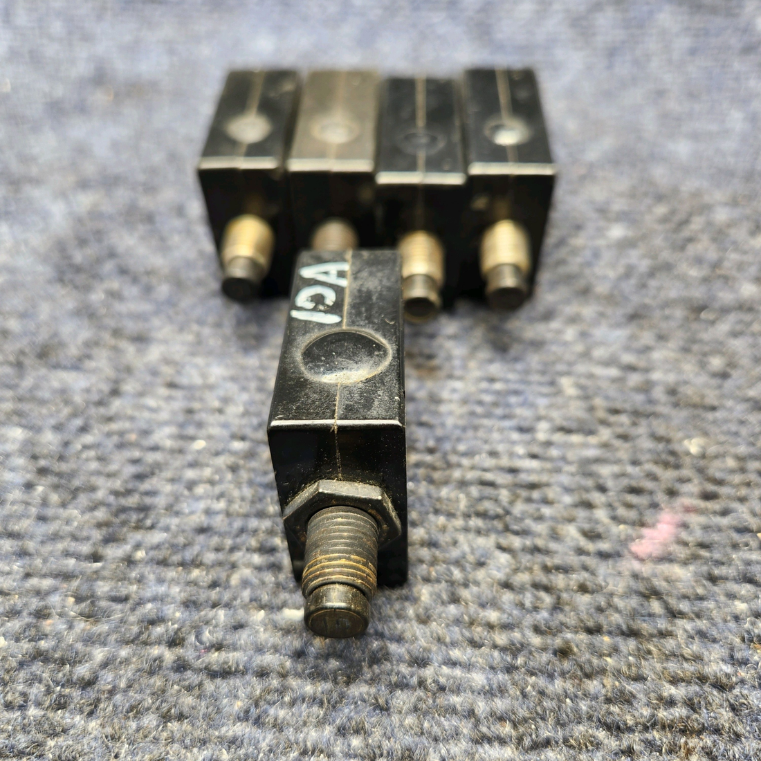 Used aircraft parts for sale, S1232-210 Wood Electric PUSH TO RESET CIRCUIT BREAKER 10A "PRICE PER EACH"