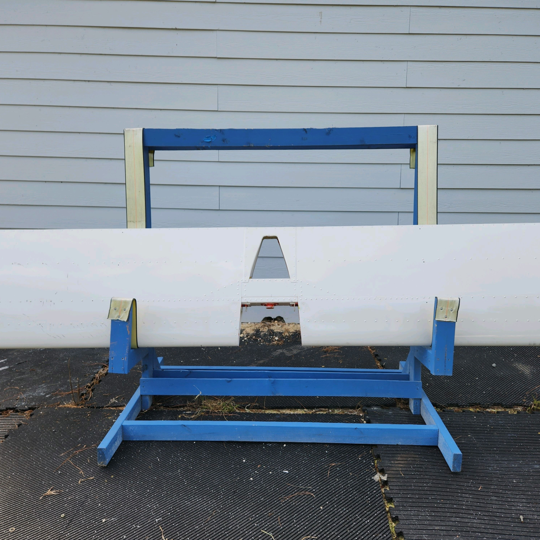 Used aircraft parts for sale, 169-620000-661 Beechcraft C23 SUNDOWNER STRABILATOR ASSY