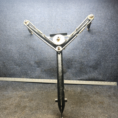 Used aircraft parts for sale, 0413368-1 cessna 150G Control “Y” Yoke Weld Assy with Chains and Gears