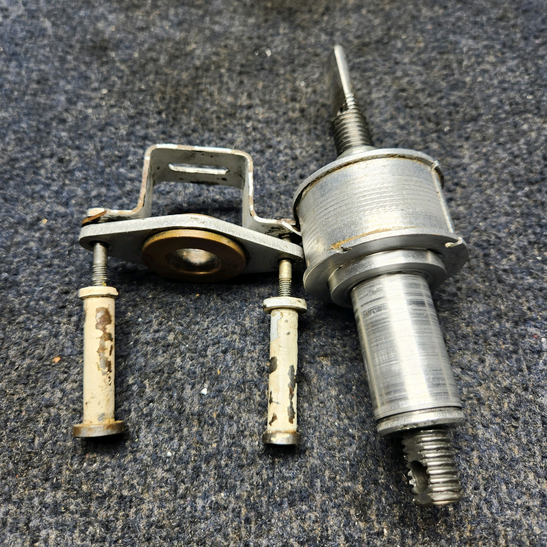 Used aircraft parts for sale, 78969-002 Piper PA32RT-300 STABILATOR TRIM JACKSCREW AND BARREL ASSY WITH CABLE.