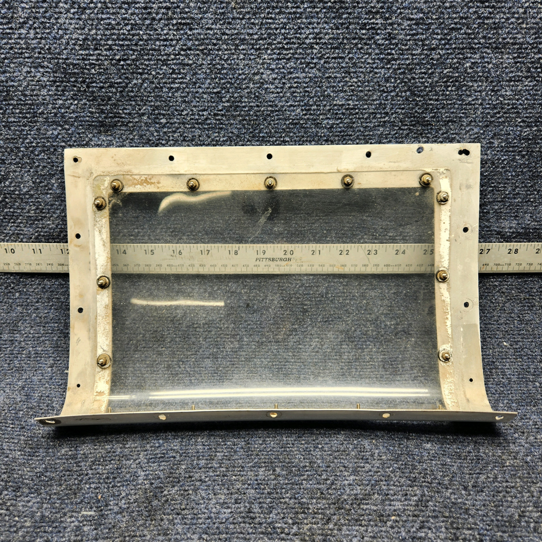 Used aircraft parts for sale, 169-110000-247 Beechcraft C23 SUNDOWNER LANDING LIGHT WINDOW LH / RH
