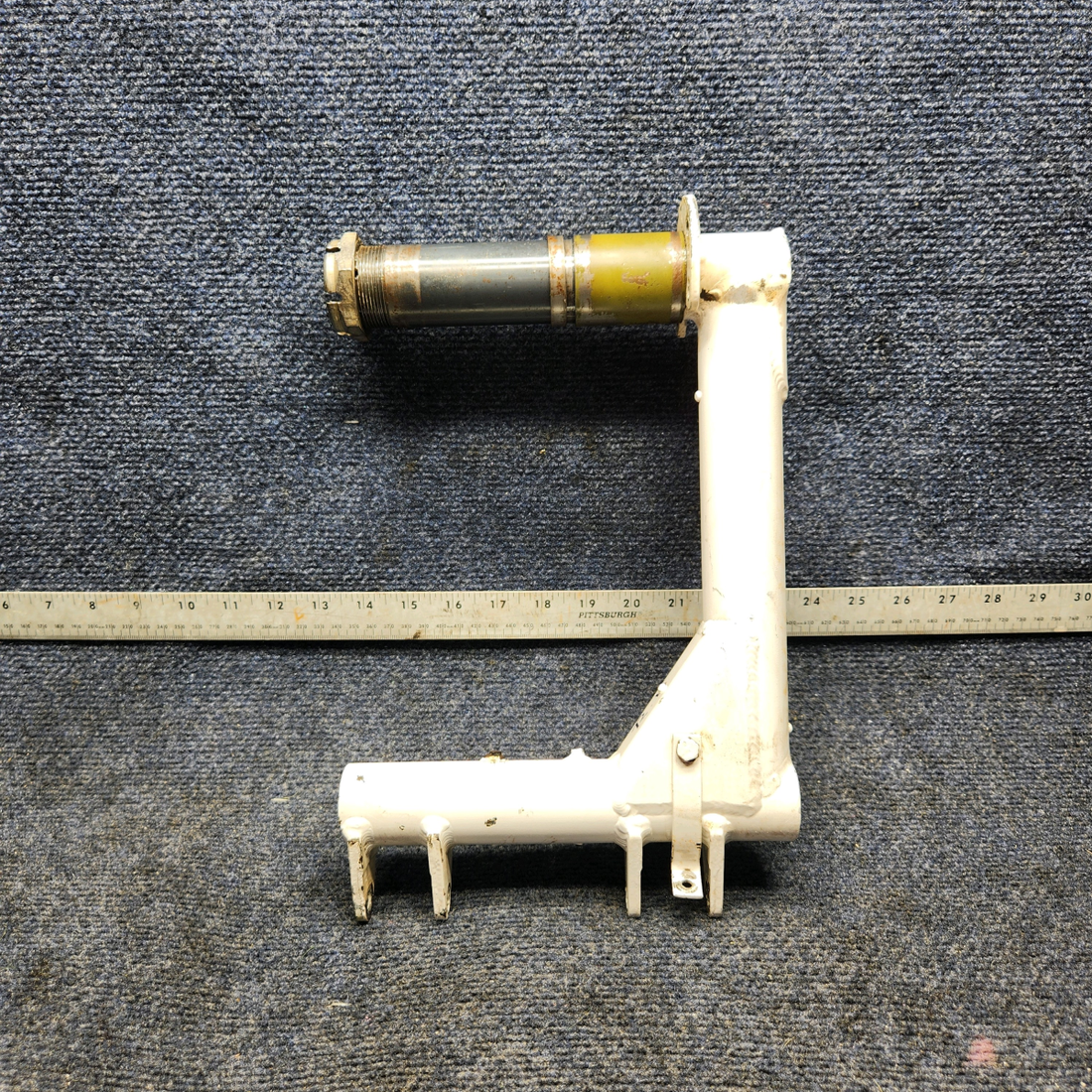 Used aircraft parts for sale, 520002-502 Mooney M20J LOWER MAIN GEAR SPINDLE ASSEMBLY RH