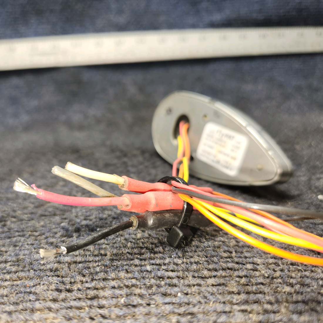 Used aircraft parts for sale, 01-0790725-01 WHELEN OR6501G Piper PA28-161 Anti-Collision Wingtip Light Green 14V