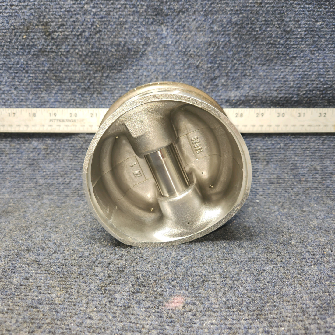 Used aircraft parts for sale, LW12416 Lycoming CESSNA 172K CYLINDER WIDE DECK USED IN O-320 SERIES CHROME -10 HRS  ONLY