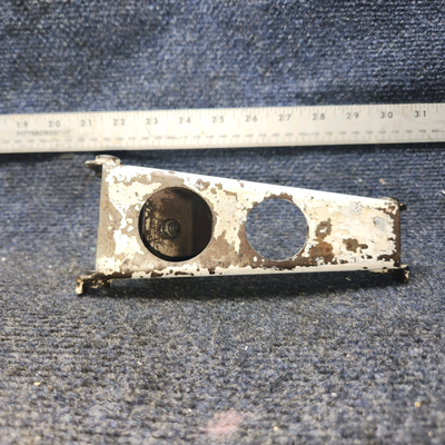 Used aircraft parts for sale, 63383-000 Piper PA28-140 Nose Gear Lower Torque Link Assembly