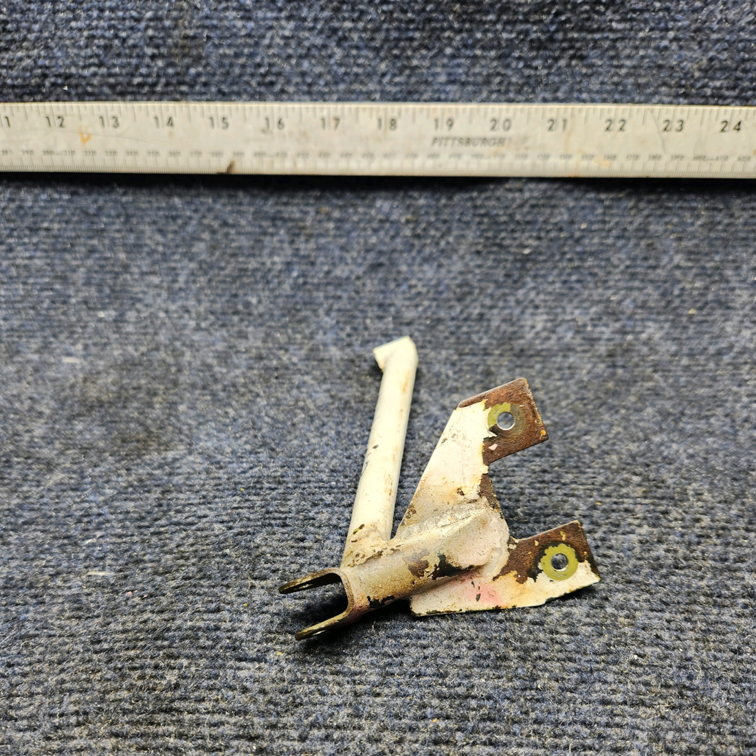 Used aircraft parts for sale, 710029-002 Mooney M20J ELEVATOR HORN RH