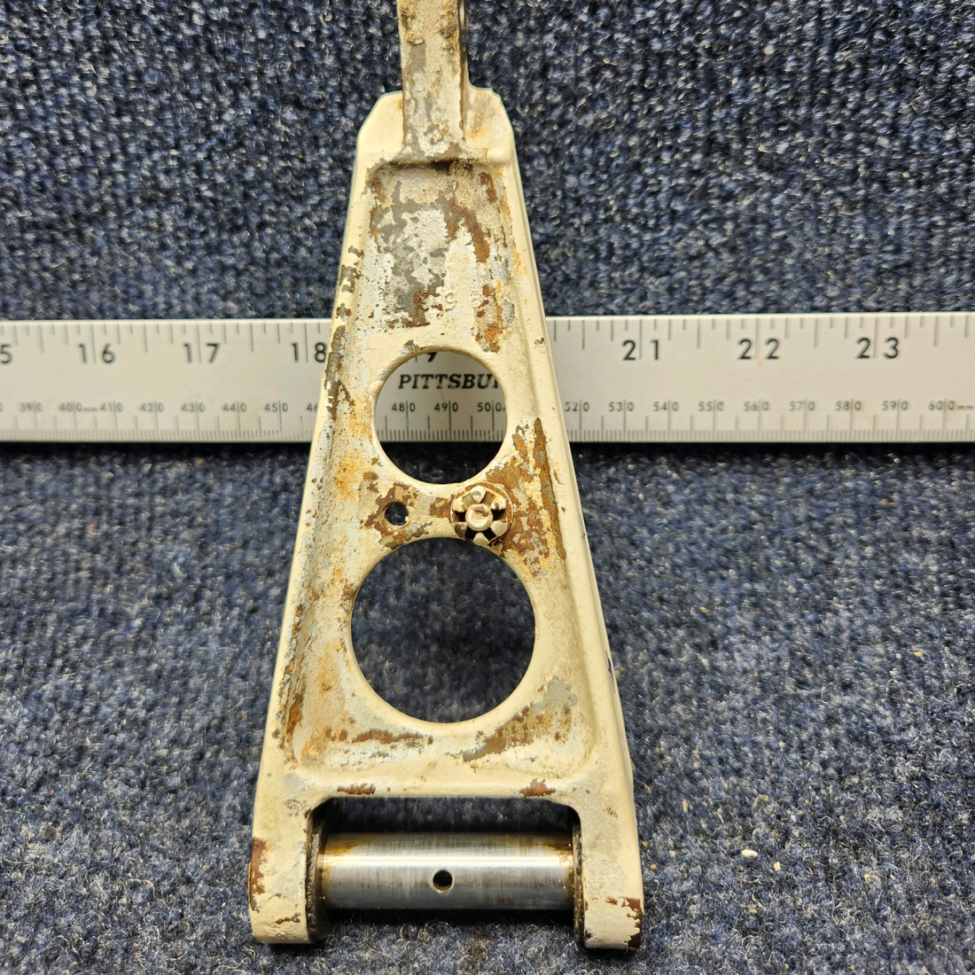 Used aircraft parts for sale, 45-815011-6 BEECHCRAFT F35 MAIN GEAR TORQUE LINK ASSY UPPER