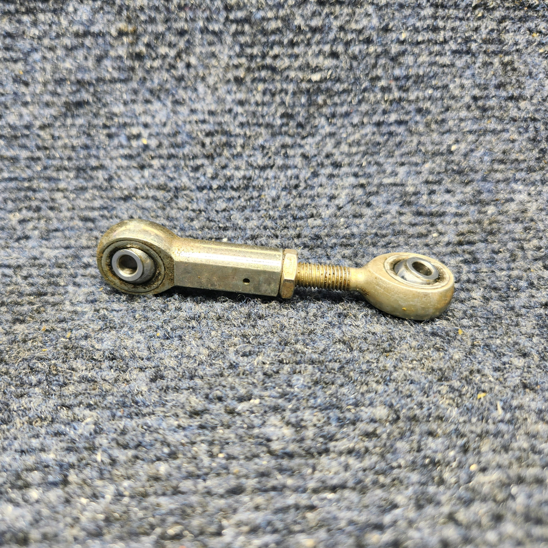 Used aircraft parts for sale, 915004-000 Mooney M20J RUDDER CONTROL ROD